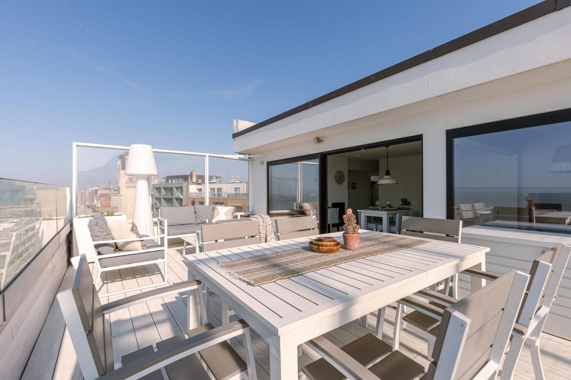 Ferienwohnung Penthouse With Two Terraces And Magnificent Sea View Blankenberge Exterior foto