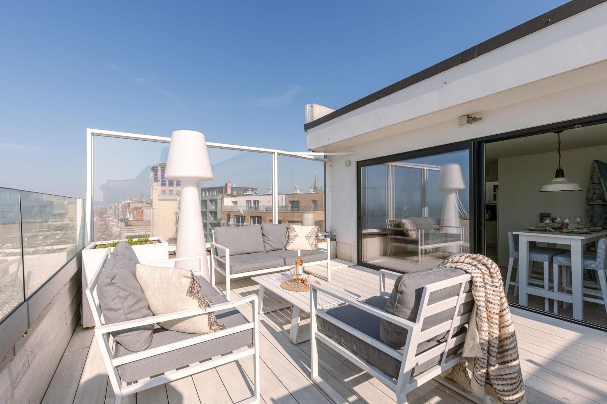 Ferienwohnung Penthouse With Two Terraces And Magnificent Sea View Blankenberge Exterior foto