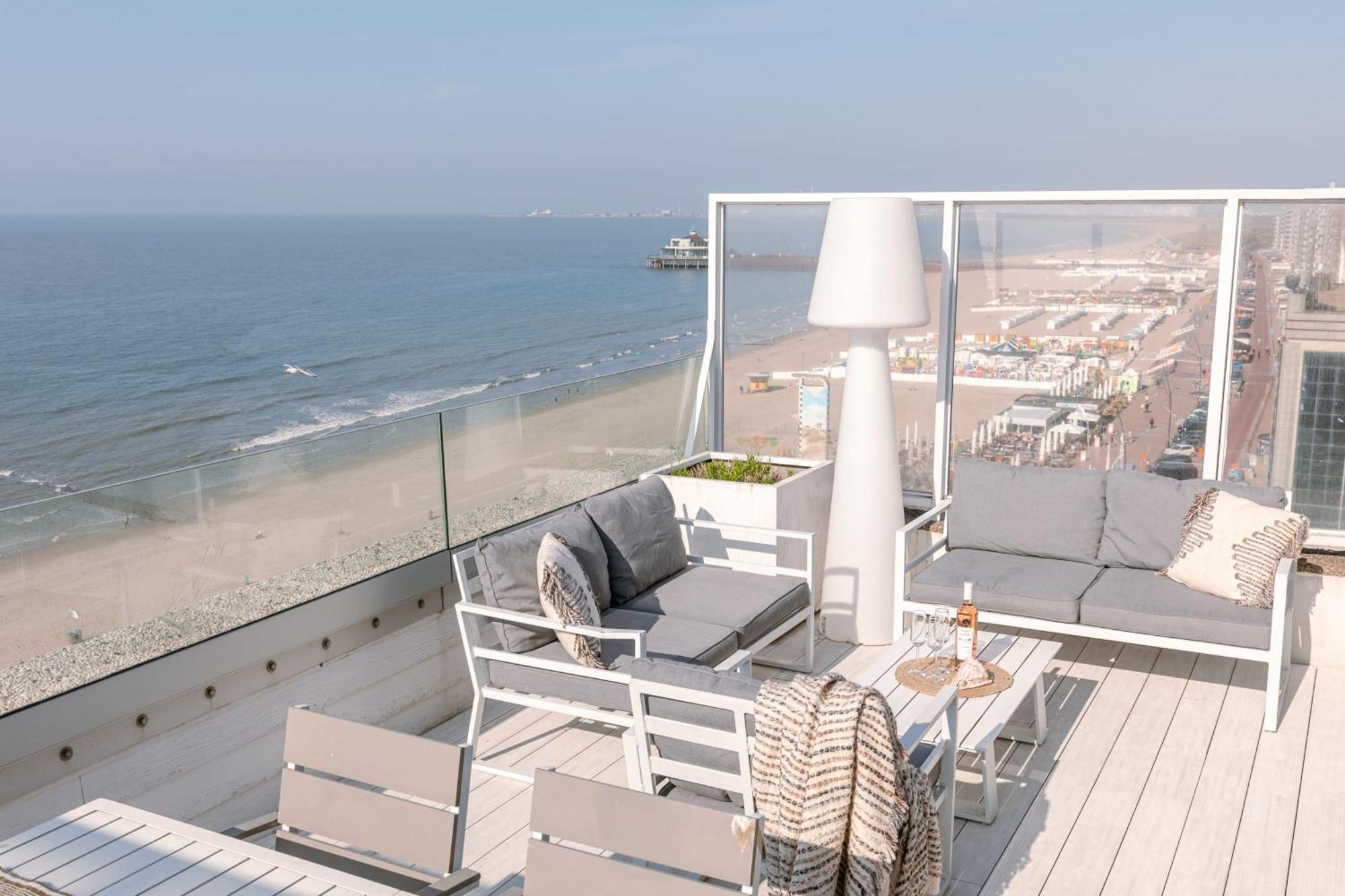 Ferienwohnung Penthouse With Two Terraces And Magnificent Sea View Blankenberge Exterior foto